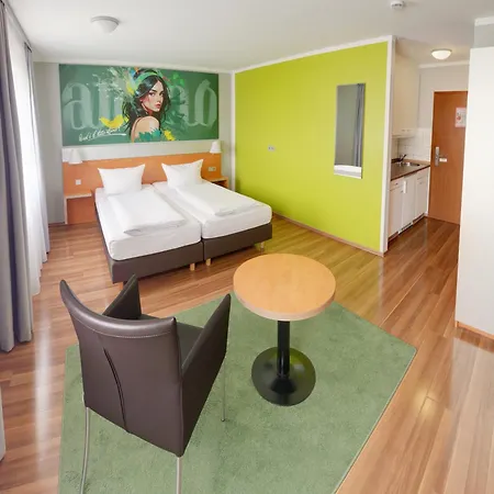 Attimo Stuttgart***s 3* Štutgart