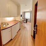 מלון Attimo 3 Sterne Superior 3*