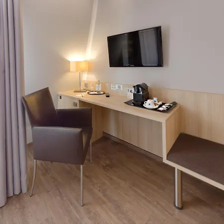 Attimo Stuttgart***s Stuttgart