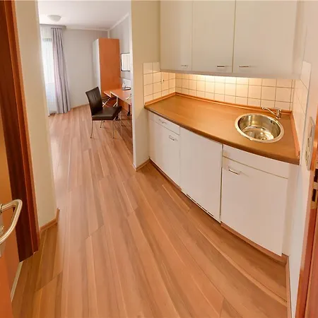 Attimo Stuttgart***s