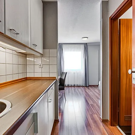 アッティモ *** S 3* シュトゥットガルト