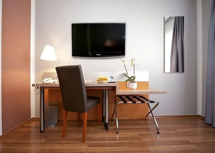 Attimo Stuttgart***s 3*