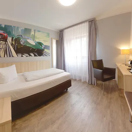 Attimo Stuttgart***s 3*