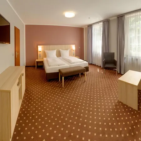 Hotell Attimo Stuttgart***s