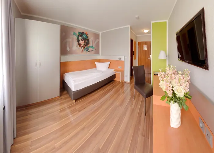 阿提莫斯图加特*** S酒店