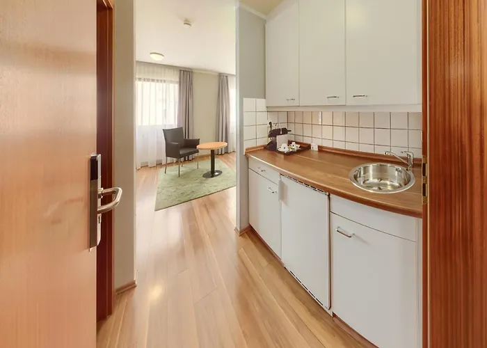 阿提莫斯图加特*** S酒店