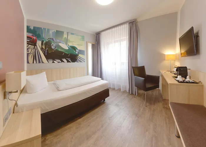 Attimo Stuttgart***s 3*